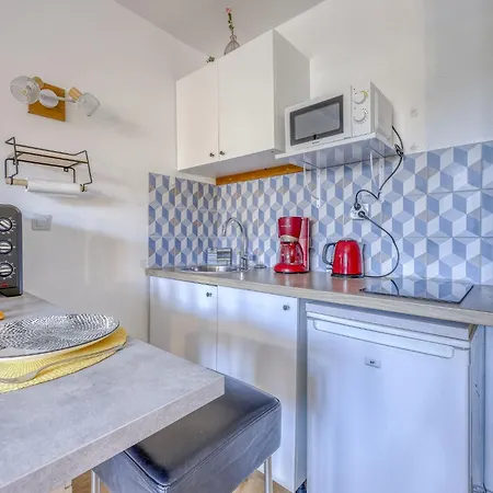 Appartement Les Aigues Marines-73 By Interhome