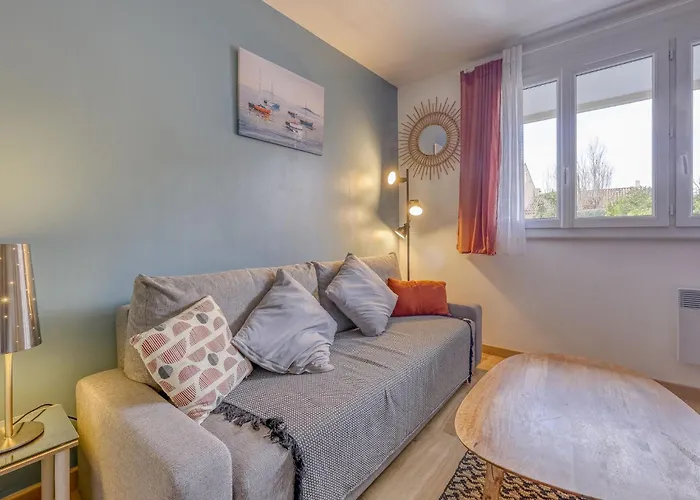 Les Aigues Marines-73 By Interhome شقة